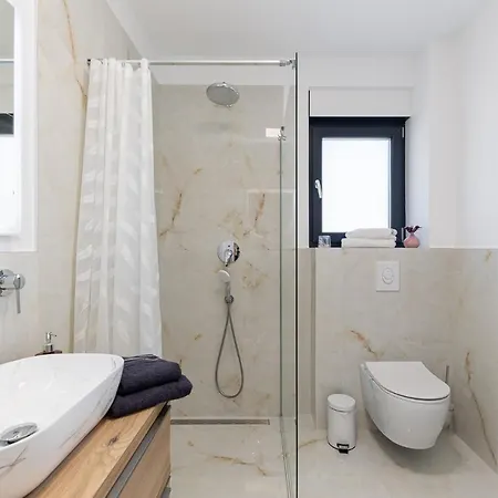 Summer Breeze Okrug Gornji Apartment Trogir